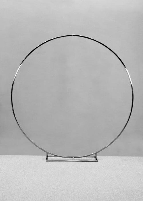 Metal Circle - Silver (190x40x195cm)