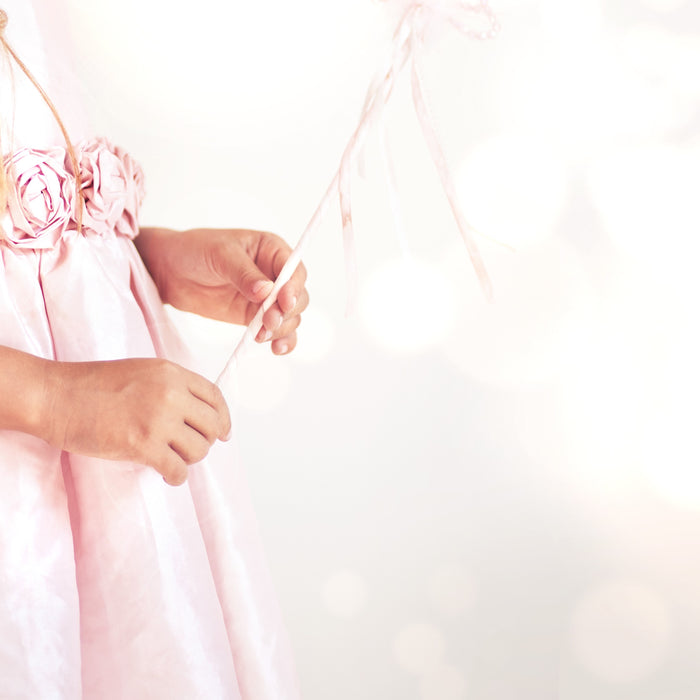 How to Create a Gorgeous Flower Girl Wand Using the Heart & Soul Scepter