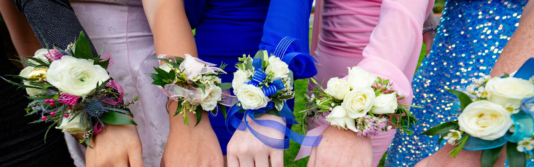 Create a Stunning Wrist Corsage with Our Simple Elegance Bracelet