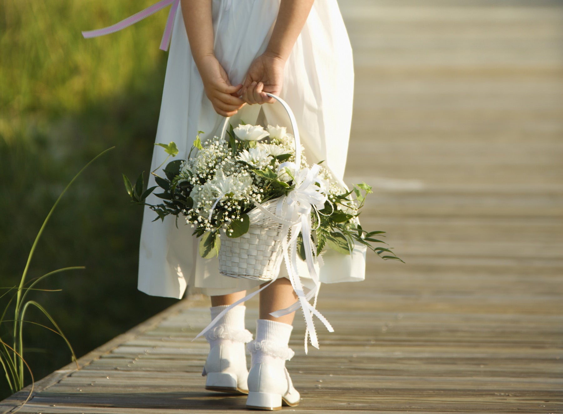 Create a Gorgeous Flower Girl Basket Design in Under 2 Minutes!